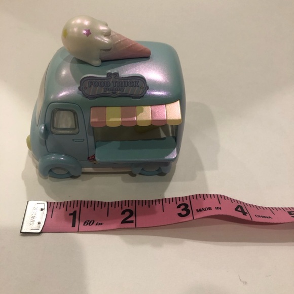 Sanrio Cinnamaroll Ice Cream Truck - Picture 7 of 8